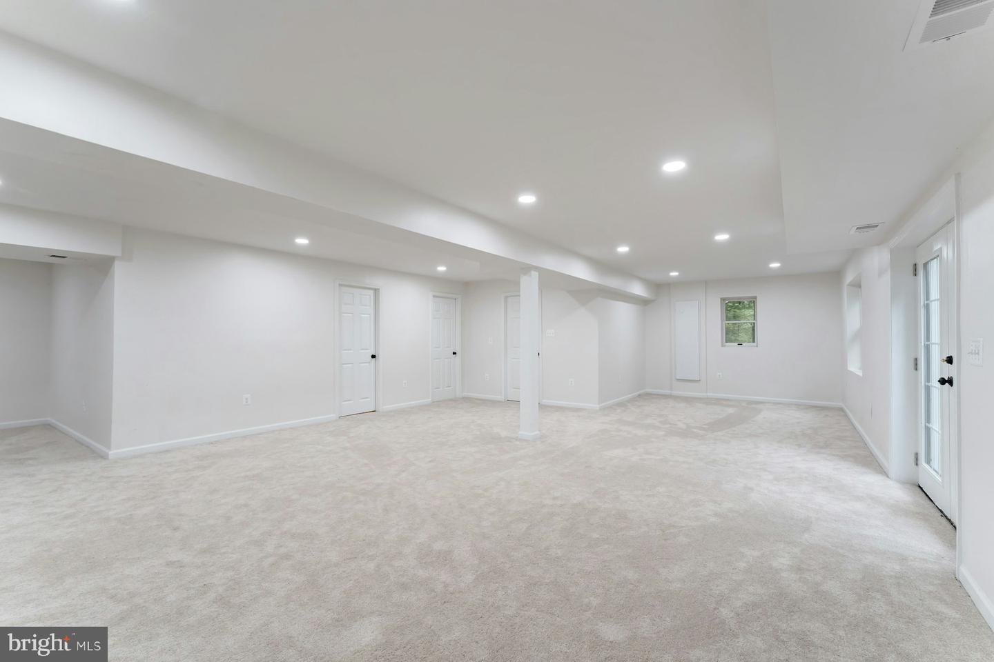 37740 LONG LN, LOVETTSVILLE, Virginia 20180, 4 Bedrooms Bedrooms, ,3 BathroomsBathrooms,Residential,For sale,37740 LONG LN,VALO2107512 MLS # VALO2107512
