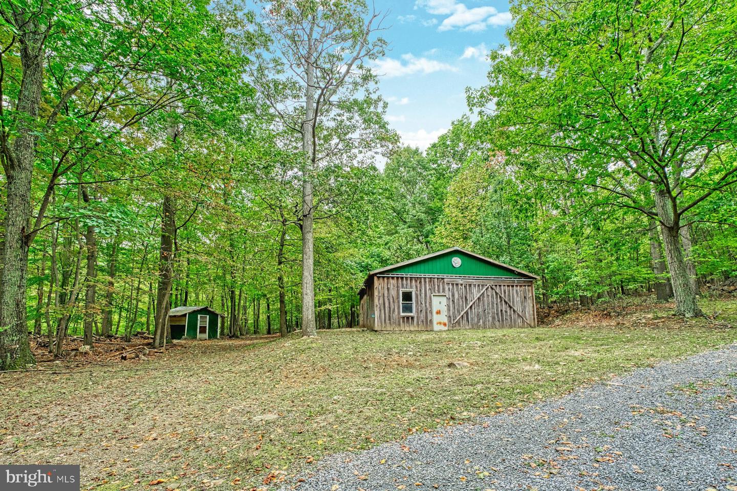 37740 LONG LN, LOVETTSVILLE, Virginia 20180, 4 Bedrooms Bedrooms, ,3 BathroomsBathrooms,Residential,For sale,37740 LONG LN,VALO2107512 MLS # VALO2107512