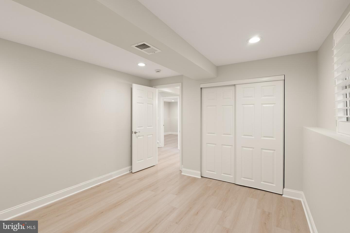13987 CABELLS MILL DR, CENTREVILLE, Virginia 20120, 4 Bedrooms Bedrooms, ,2 BathroomsBathrooms,Residential,For sale,13987 CABELLS MILL DR,VAFX2269068 MLS # VAFX2269068