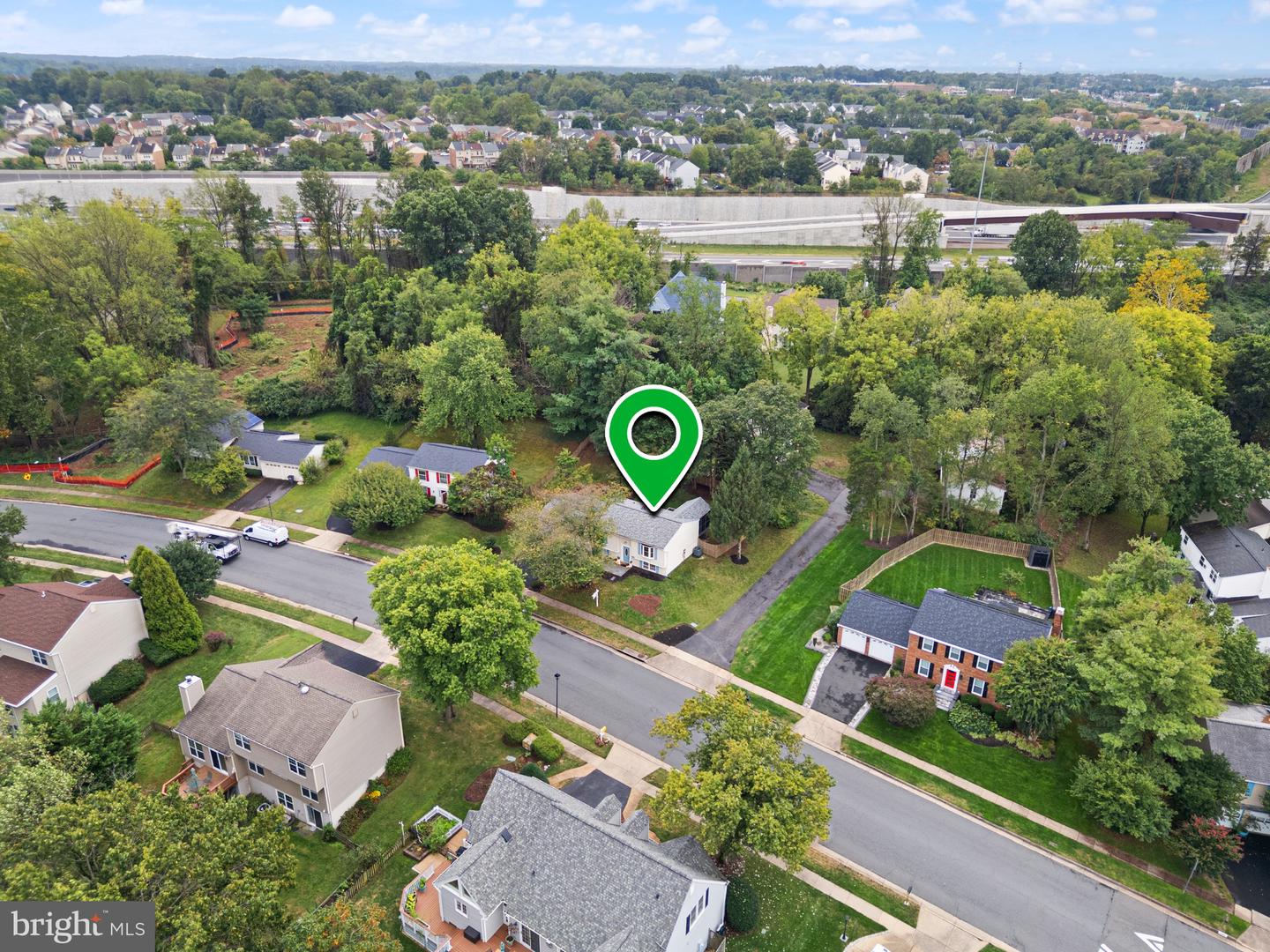 13987 CABELLS MILL DR, CENTREVILLE, Virginia 20120, 4 Bedrooms Bedrooms, ,2 BathroomsBathrooms,Residential,For sale,13987 CABELLS MILL DR,VAFX2269068 MLS # VAFX2269068