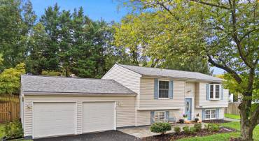 13987 CABELLS MILL DR, CENTREVILLE, Virginia 20120, 4 Bedrooms Bedrooms, ,2 BathroomsBathrooms,Residential,For sale,13987 CABELLS MILL DR,VAFX2269068 MLS # VAFX2269068