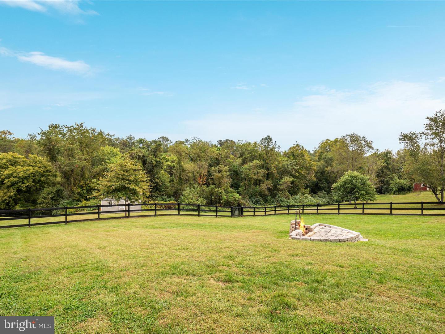 37770 SNICKERSVILLE TPKE, PURCELLVILLE, Virginia 20132, 4 Bedrooms Bedrooms, ,2 BathroomsBathrooms,Residential,For sale,37770 SNICKERSVILLE TPKE,VALO2107546 MLS # VALO2107546
