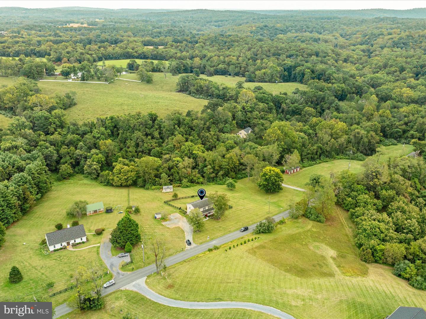 37770 SNICKERSVILLE TPKE, PURCELLVILLE, Virginia 20132, 4 Bedrooms Bedrooms, ,2 BathroomsBathrooms,Residential,For sale,37770 SNICKERSVILLE TPKE,VALO2107546 MLS # VALO2107546