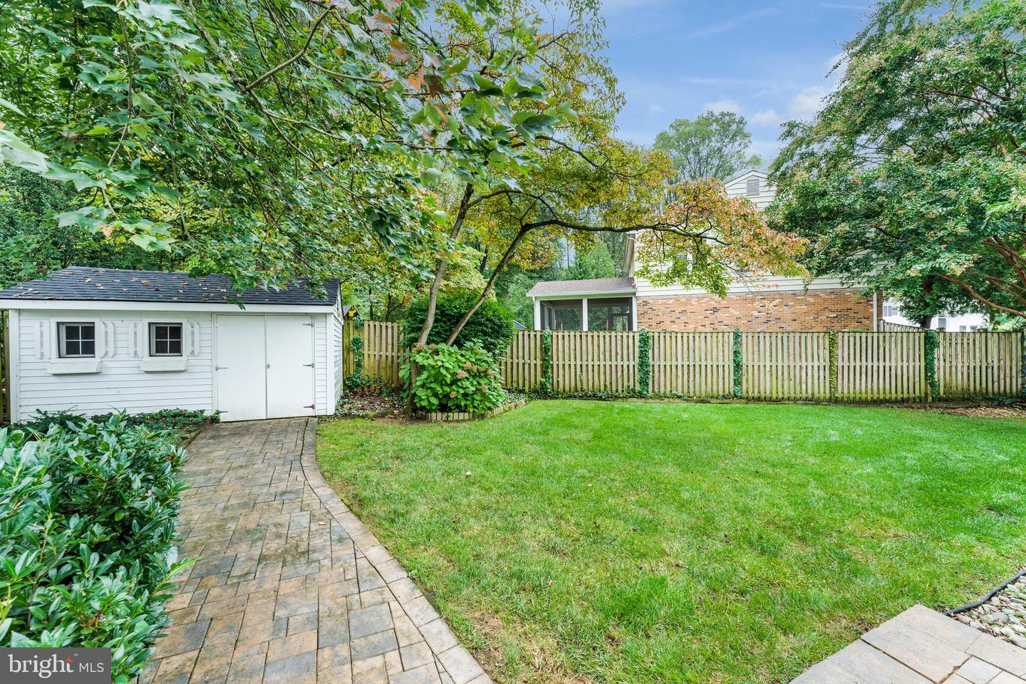 8611 CANTERBURY DR, ANNANDALE, Virginia 22003, 5 Bedrooms Bedrooms, ,3 BathroomsBathrooms,Residential,For sale,8611 CANTERBURY DR,VAFX2269112 MLS # VAFX2269112