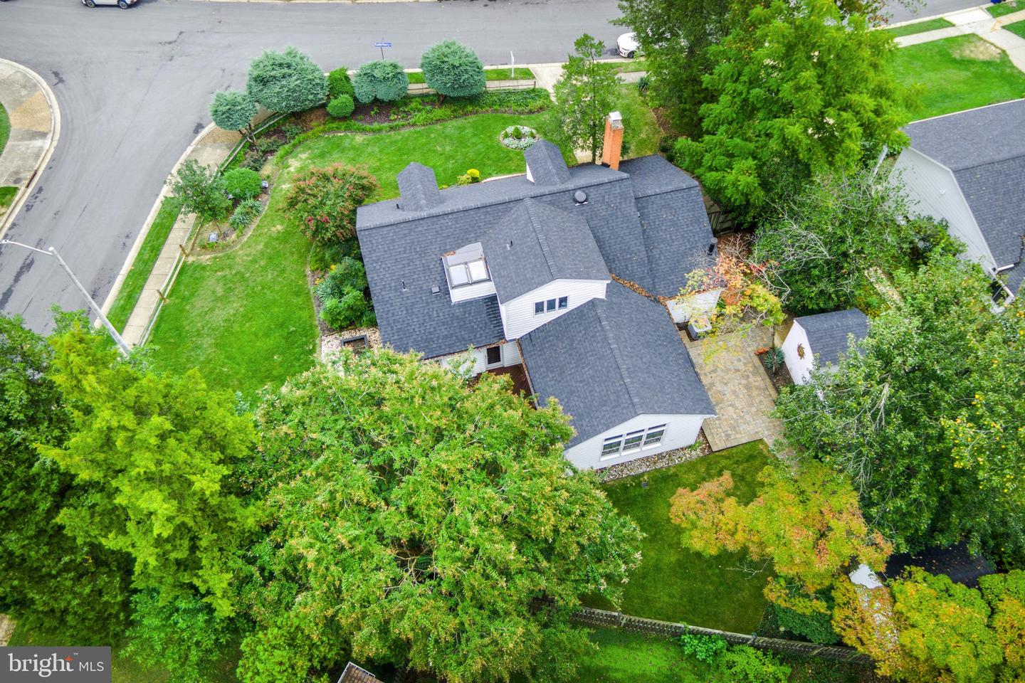 8611 CANTERBURY DR, ANNANDALE, Virginia 22003, 5 Bedrooms Bedrooms, ,3 BathroomsBathrooms,Residential,For sale,8611 CANTERBURY DR,VAFX2269112 MLS # VAFX2269112