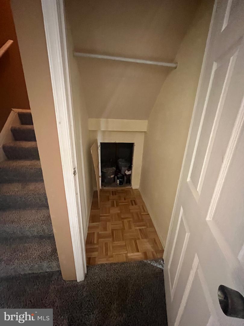 14733 HACKWOOD ST, WOODBRIDGE, Virginia 22191, 3 Bedrooms Bedrooms, ,2 BathroomsBathrooms,Residential,For sale,14733 HACKWOOD ST,VAPW2104700 MLS # VAPW2104700