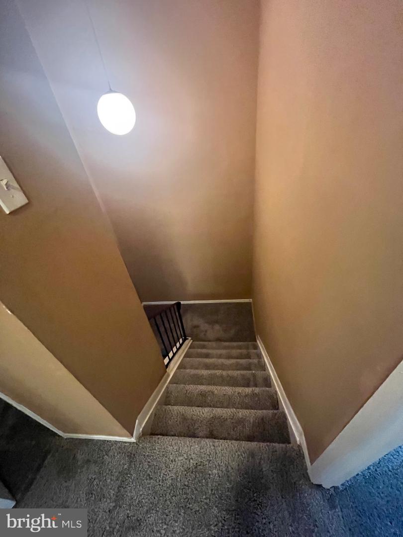 14733 HACKWOOD ST, WOODBRIDGE, Virginia 22191, 3 Bedrooms Bedrooms, ,2 BathroomsBathrooms,Residential,For sale,14733 HACKWOOD ST,VAPW2104700 MLS # VAPW2104700
