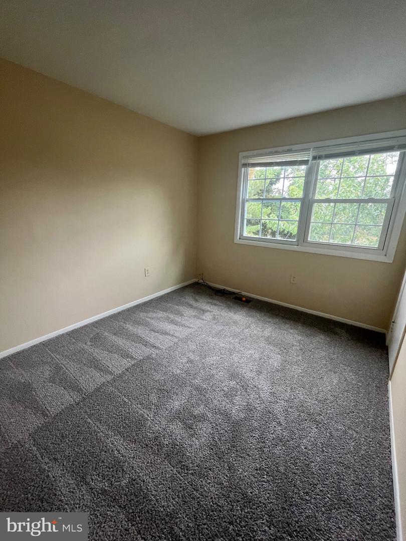 14733 HACKWOOD ST, WOODBRIDGE, Virginia 22191, 3 Bedrooms Bedrooms, ,2 BathroomsBathrooms,Residential,For sale,14733 HACKWOOD ST,VAPW2104700 MLS # VAPW2104700