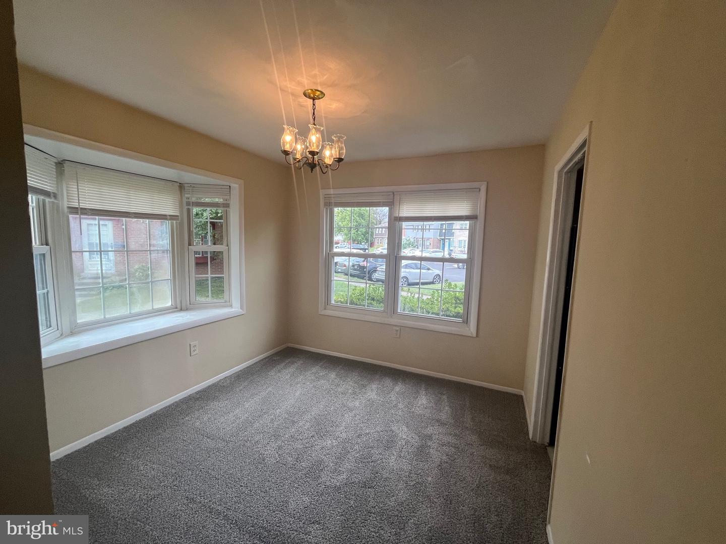 14733 HACKWOOD ST, WOODBRIDGE, Virginia 22191, 3 Bedrooms Bedrooms, ,2 BathroomsBathrooms,Residential,For sale,14733 HACKWOOD ST,VAPW2104700 MLS # VAPW2104700