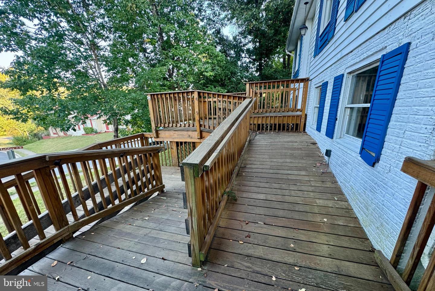 615 ROCKBRIDGE DR SE, LEESBURG, Virginia 20175, 5 Bedrooms Bedrooms, ,2 BathroomsBathrooms,Residential,For sale,615 ROCKBRIDGE DR SE,VALO2107612 MLS # VALO2107612