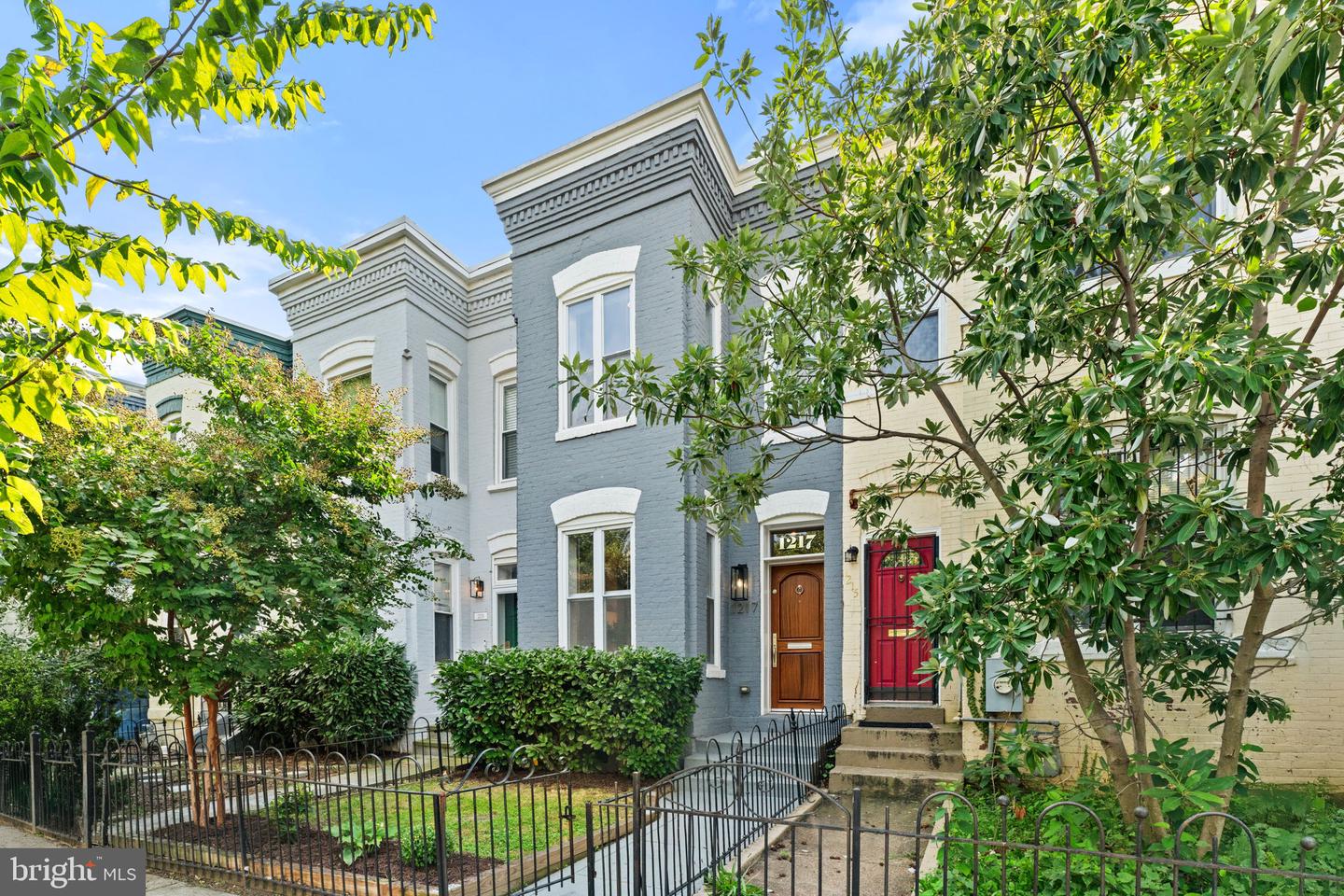 1217 I ST NE, WASHINGTON, District Of Columbia 20002, 3 Bedrooms Bedrooms, ,2 BathroomsBathrooms,Residential,For sale,1217 I ST NE,DCDC2224148 MLS # DCDC2224148