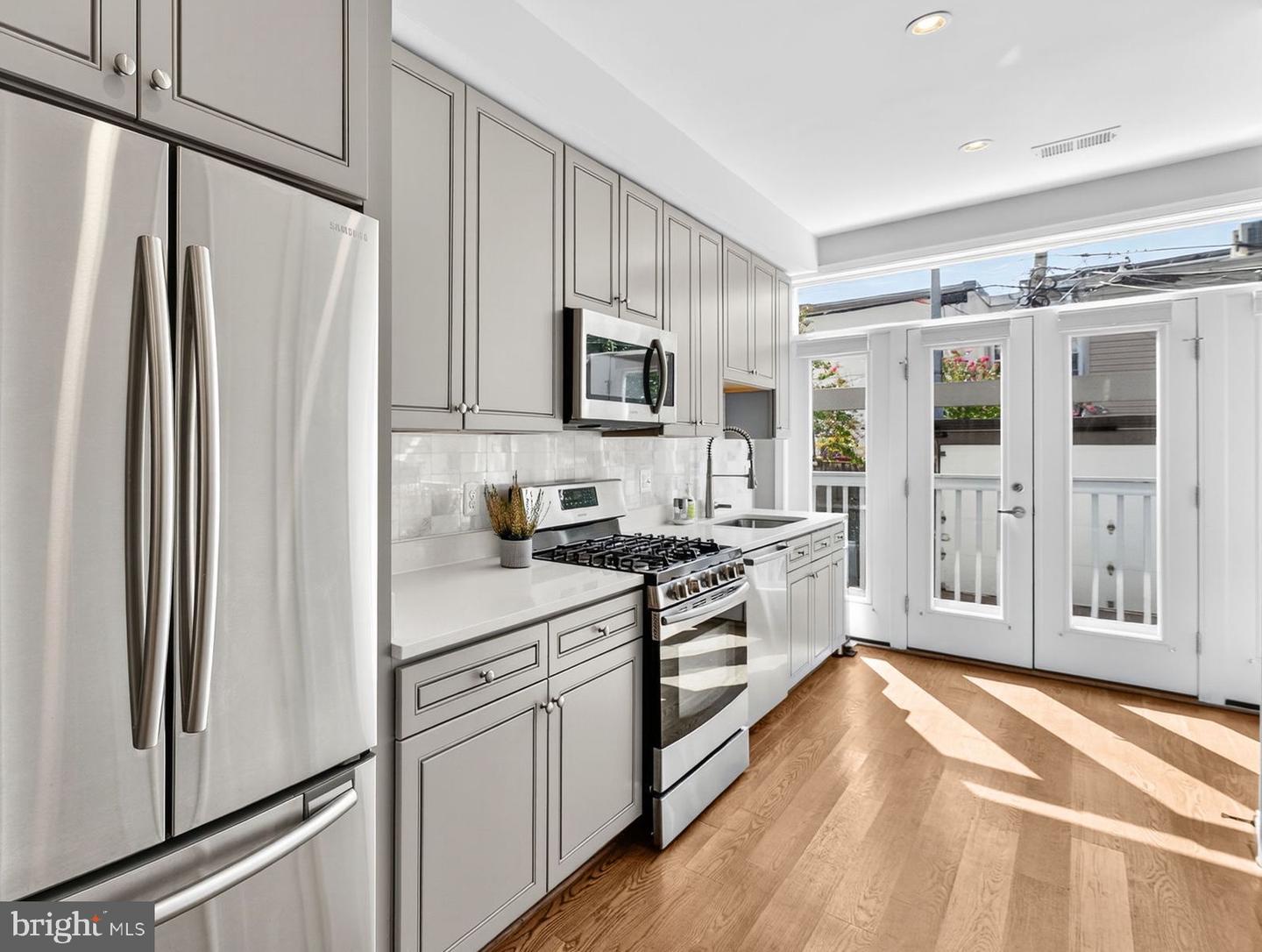 1217 I ST NE, WASHINGTON, District Of Columbia 20002, 3 Bedrooms Bedrooms, ,2 BathroomsBathrooms,Residential,For sale,1217 I ST NE,DCDC2224148 MLS # DCDC2224148