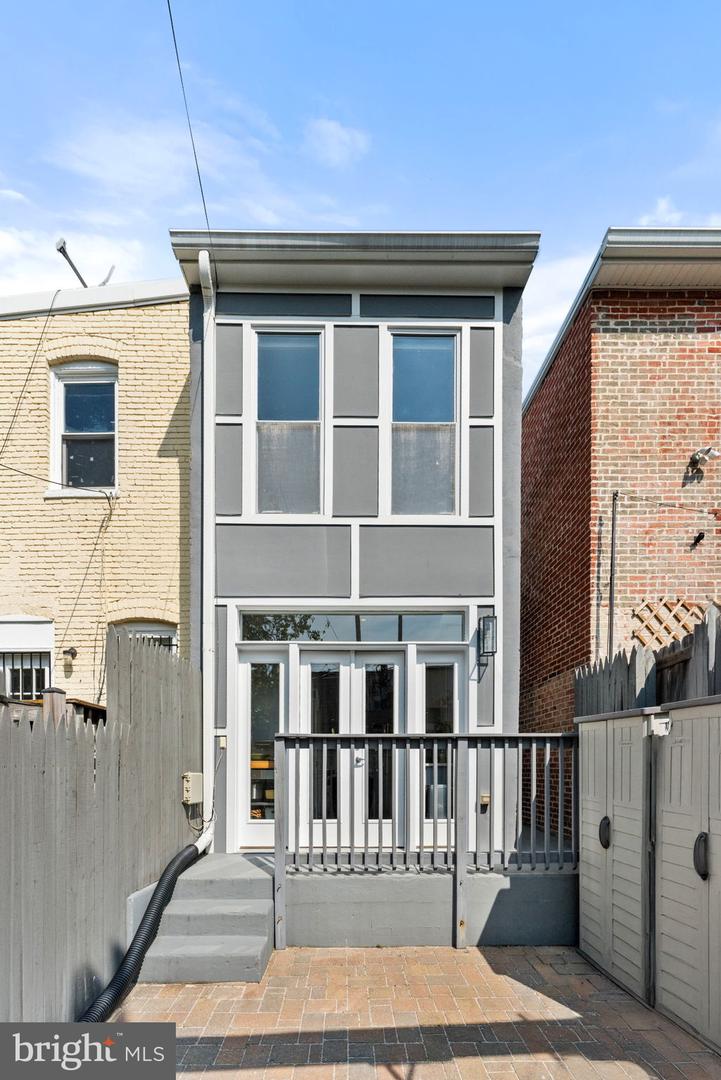1217 I ST NE, WASHINGTON, District Of Columbia 20002, 3 Bedrooms Bedrooms, ,2 BathroomsBathrooms,Residential,For sale,1217 I ST NE,DCDC2224148 MLS # DCDC2224148