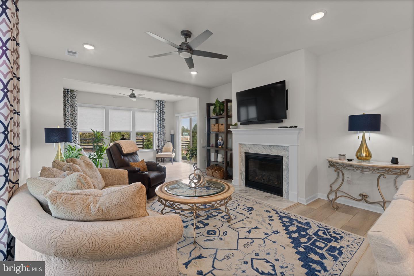 6411 TULIP TER, HAYMARKET, Virginia 20169, 3 Bedrooms Bedrooms, ,3 BathroomsBathrooms,Residential,For sale,6411 TULIP TER,VAPW2104738 MLS # VAPW2104738