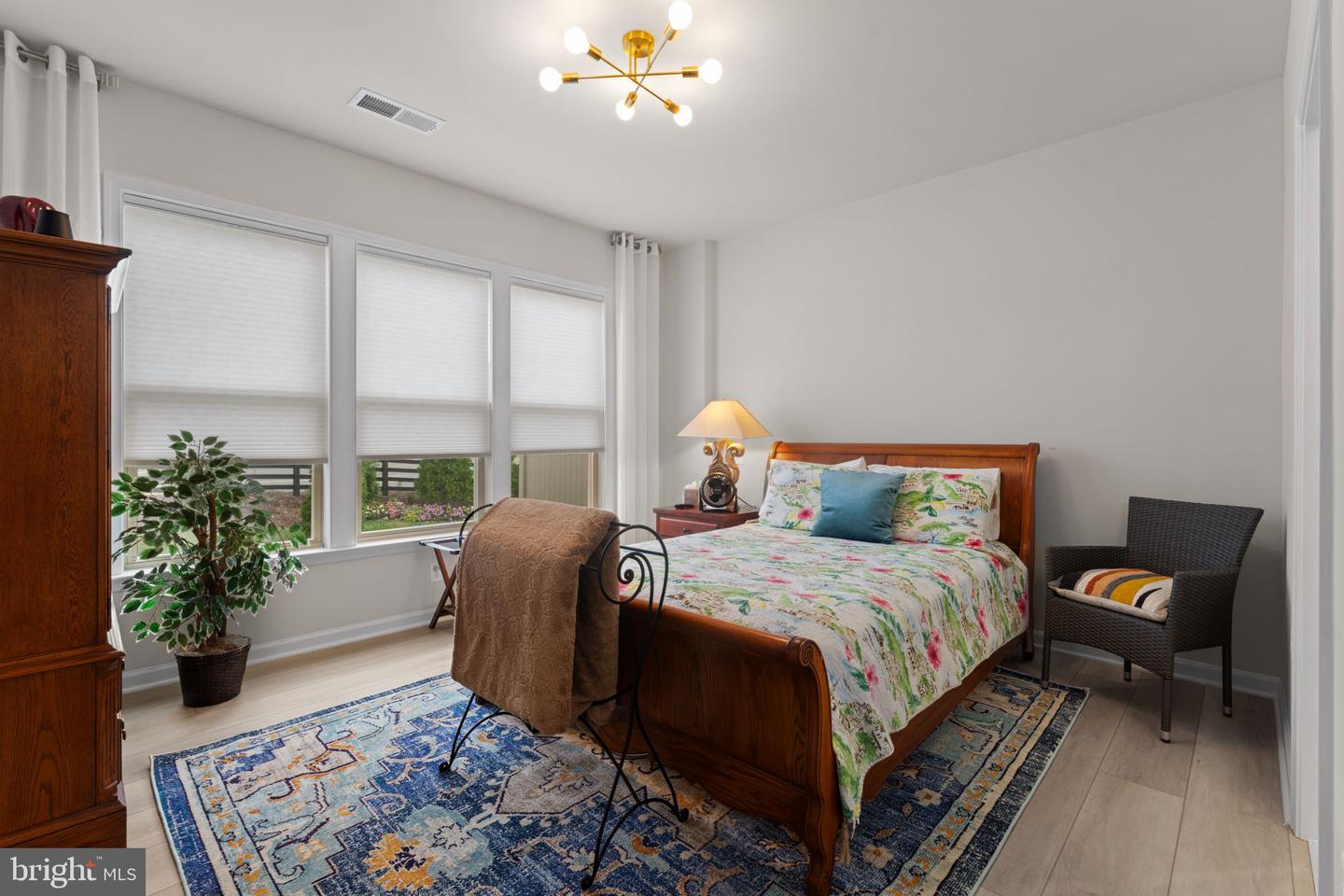 6411 TULIP TER, HAYMARKET, Virginia 20169, 3 Bedrooms Bedrooms, ,3 BathroomsBathrooms,Residential,For sale,6411 TULIP TER,VAPW2104738 MLS # VAPW2104738