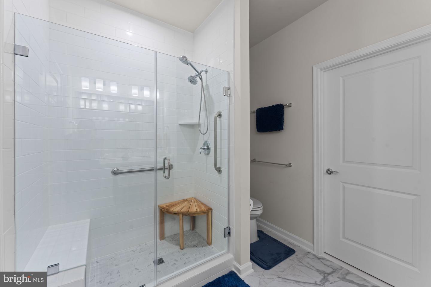 6411 TULIP TER, HAYMARKET, Virginia 20169, 3 Bedrooms Bedrooms, ,3 BathroomsBathrooms,Residential,For sale,6411 TULIP TER,VAPW2104738 MLS # VAPW2104738