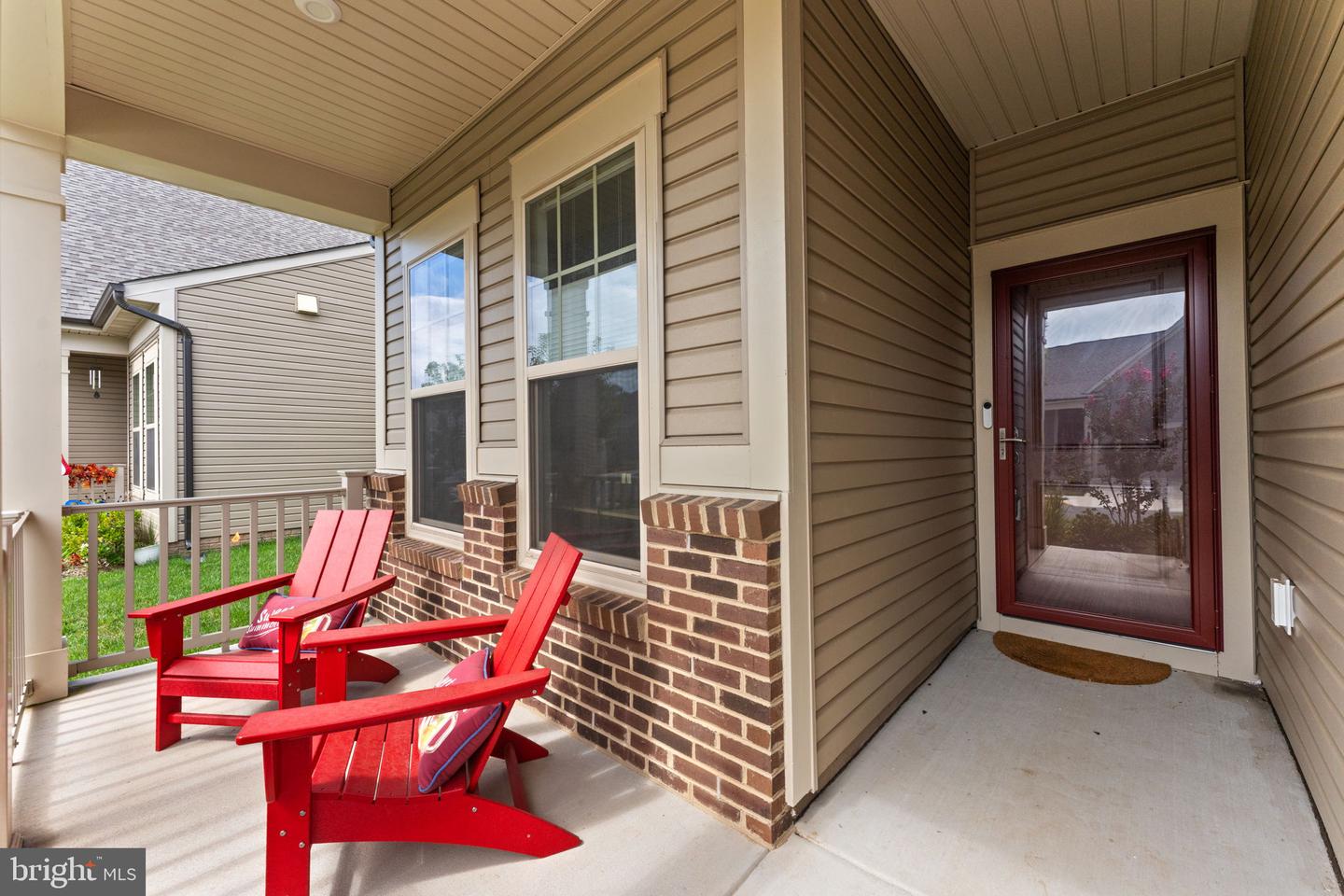 6411 TULIP TER, HAYMARKET, Virginia 20169, 3 Bedrooms Bedrooms, ,3 BathroomsBathrooms,Residential,For sale,6411 TULIP TER,VAPW2104738 MLS # VAPW2104738