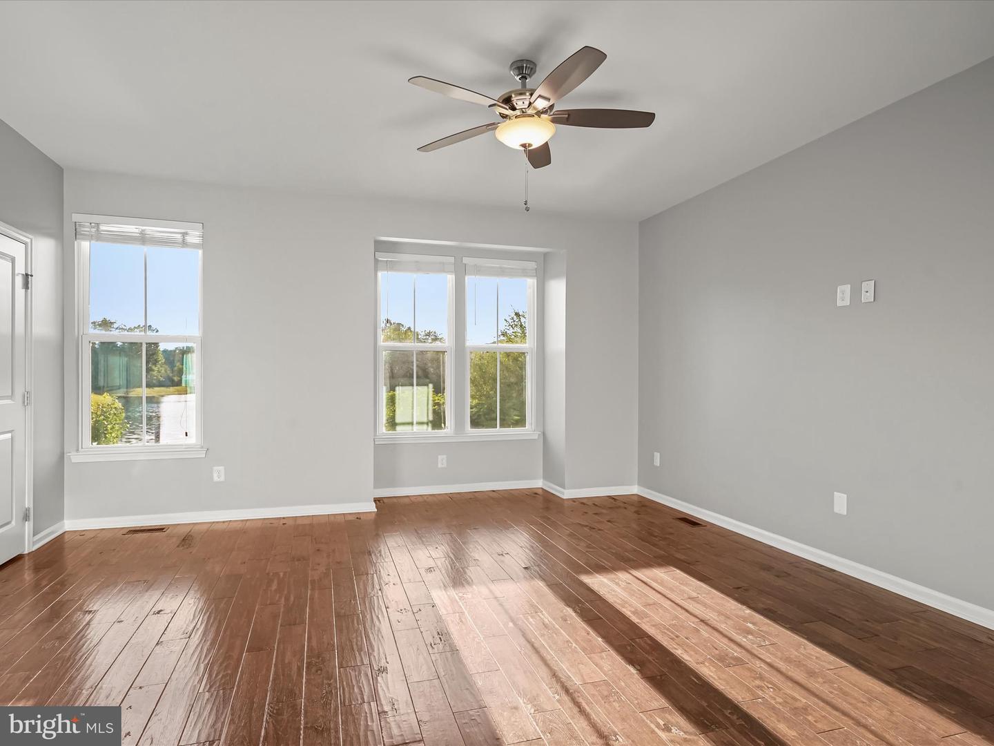 10661 HINTON WAY, MANASSAS, Virginia 20112, 3 Bedrooms Bedrooms, ,2 BathroomsBathrooms,Residential,For sale,10661 HINTON WAY,VAPW2104786 MLS # VAPW2104786