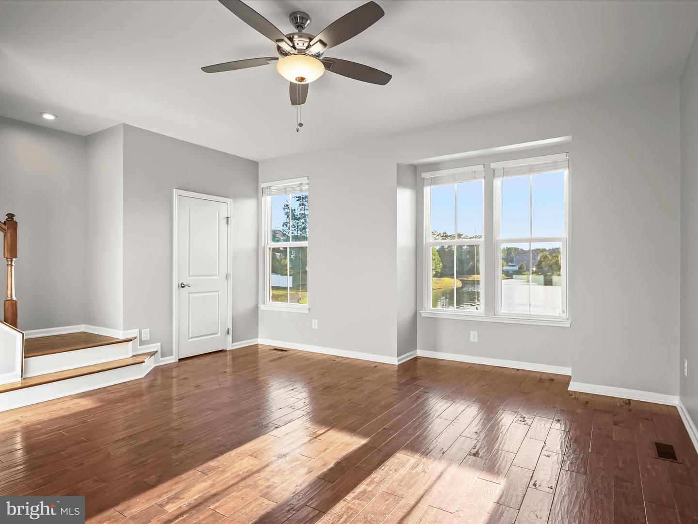 10661 HINTON WAY, MANASSAS, Virginia 20112, 3 Bedrooms Bedrooms, ,2 BathroomsBathrooms,Residential,For sale,10661 HINTON WAY,VAPW2104786 MLS # VAPW2104786