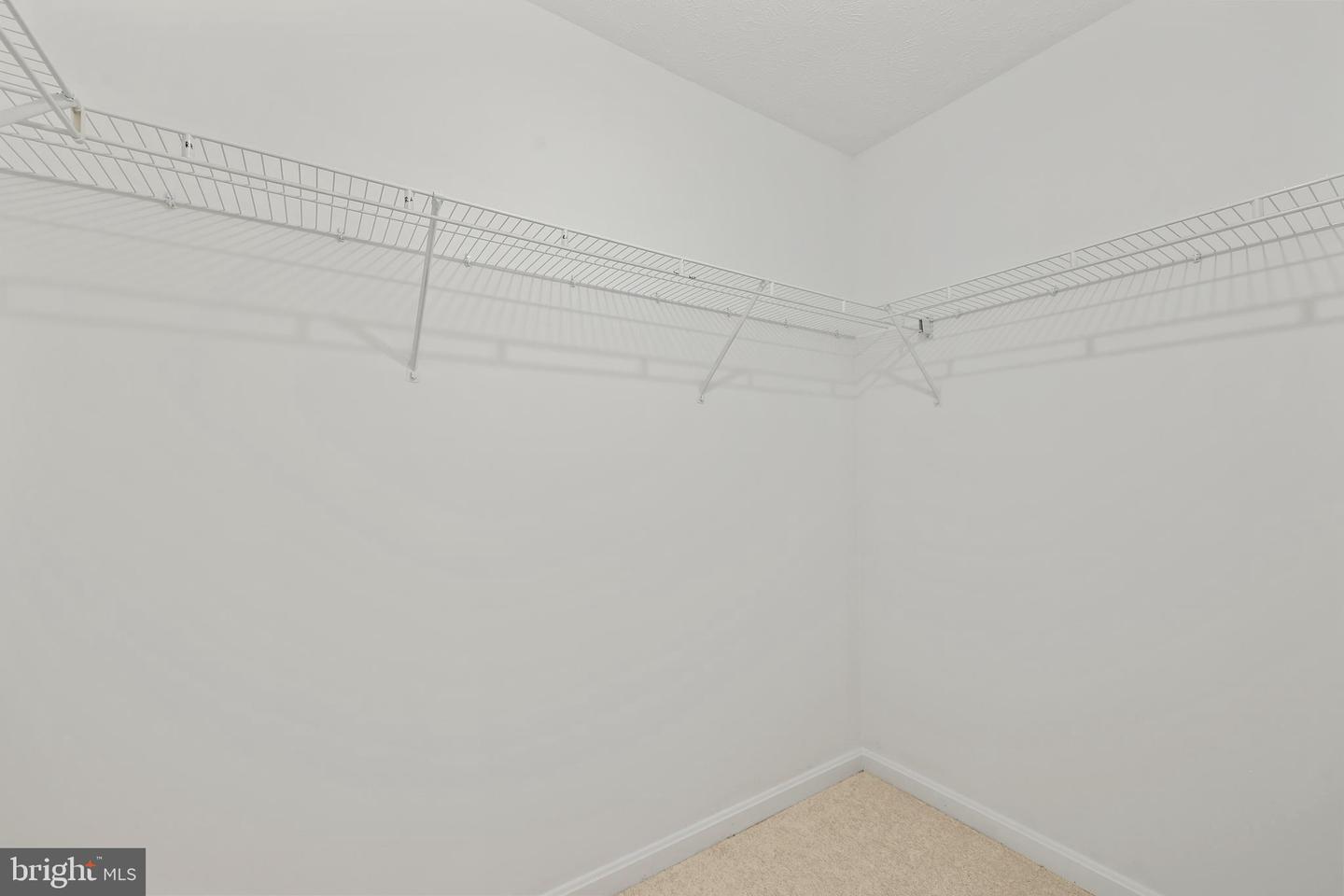10413 LABRADOR LOOP, MANASSAS, Virginia 20112, 5 Bedrooms Bedrooms, ,3 BathroomsBathrooms,Residential,For sale,10413 LABRADOR LOOP,VAPW2104788 MLS # VAPW2104788