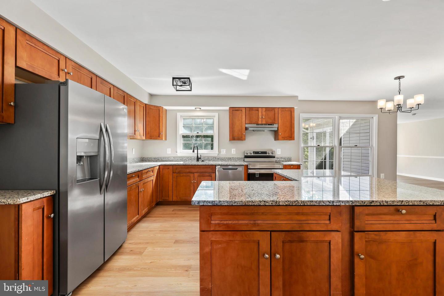10413 LABRADOR LOOP, MANASSAS, Virginia 20112, 5 Bedrooms Bedrooms, ,3 BathroomsBathrooms,Residential,For sale,10413 LABRADOR LOOP,VAPW2104788 MLS # VAPW2104788