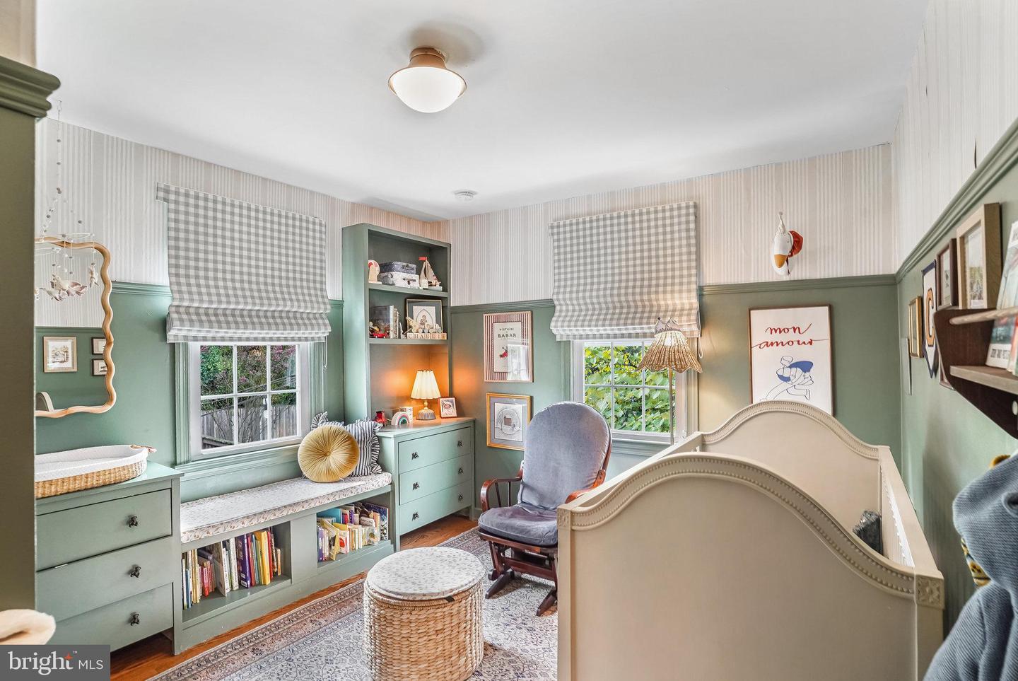 2903 BROOK DR, FALLS CHURCH, Virginia 22042, 3 Bedrooms Bedrooms, 12 Rooms Rooms,2 BathroomsBathrooms,Residential,For sale,2903 BROOK DR,VAFX2269414 MLS # VAFX2269414