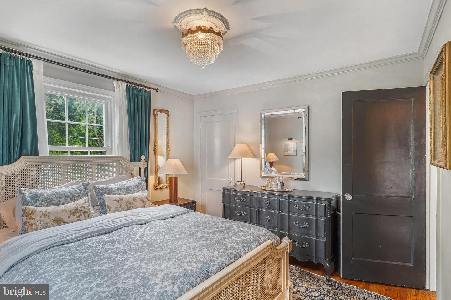 2903 BROOK DR, FALLS CHURCH, Virginia 22042, 3 Bedrooms Bedrooms, 12 Rooms Rooms,2 BathroomsBathrooms,Residential,For sale,2903 BROOK DR,VAFX2269414 MLS # VAFX2269414