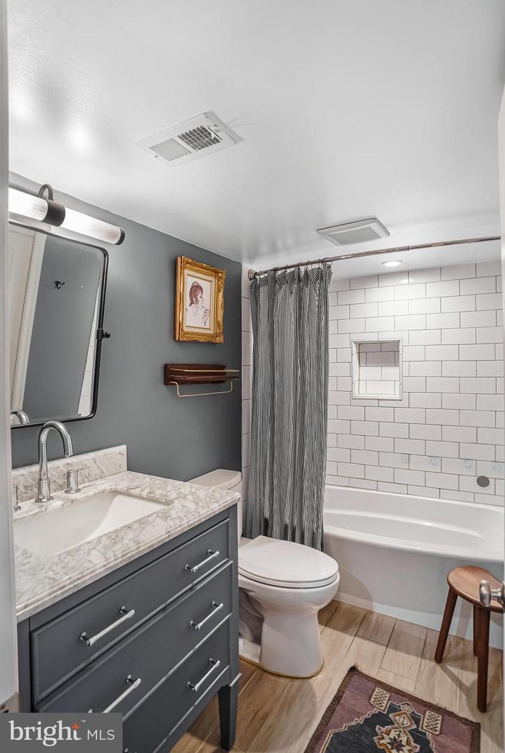 2903 BROOK DR, FALLS CHURCH, Virginia 22042, 3 Bedrooms Bedrooms, 12 Rooms Rooms,2 BathroomsBathrooms,Residential,For sale,2903 BROOK DR,VAFX2269414 MLS # VAFX2269414