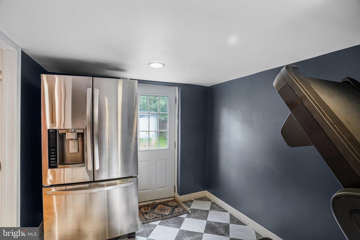 2903 BROOK DR, FALLS CHURCH, Virginia 22042, 3 Bedrooms Bedrooms, 12 Rooms Rooms,2 BathroomsBathrooms,Residential,For sale,2903 BROOK DR,VAFX2269414 MLS # VAFX2269414