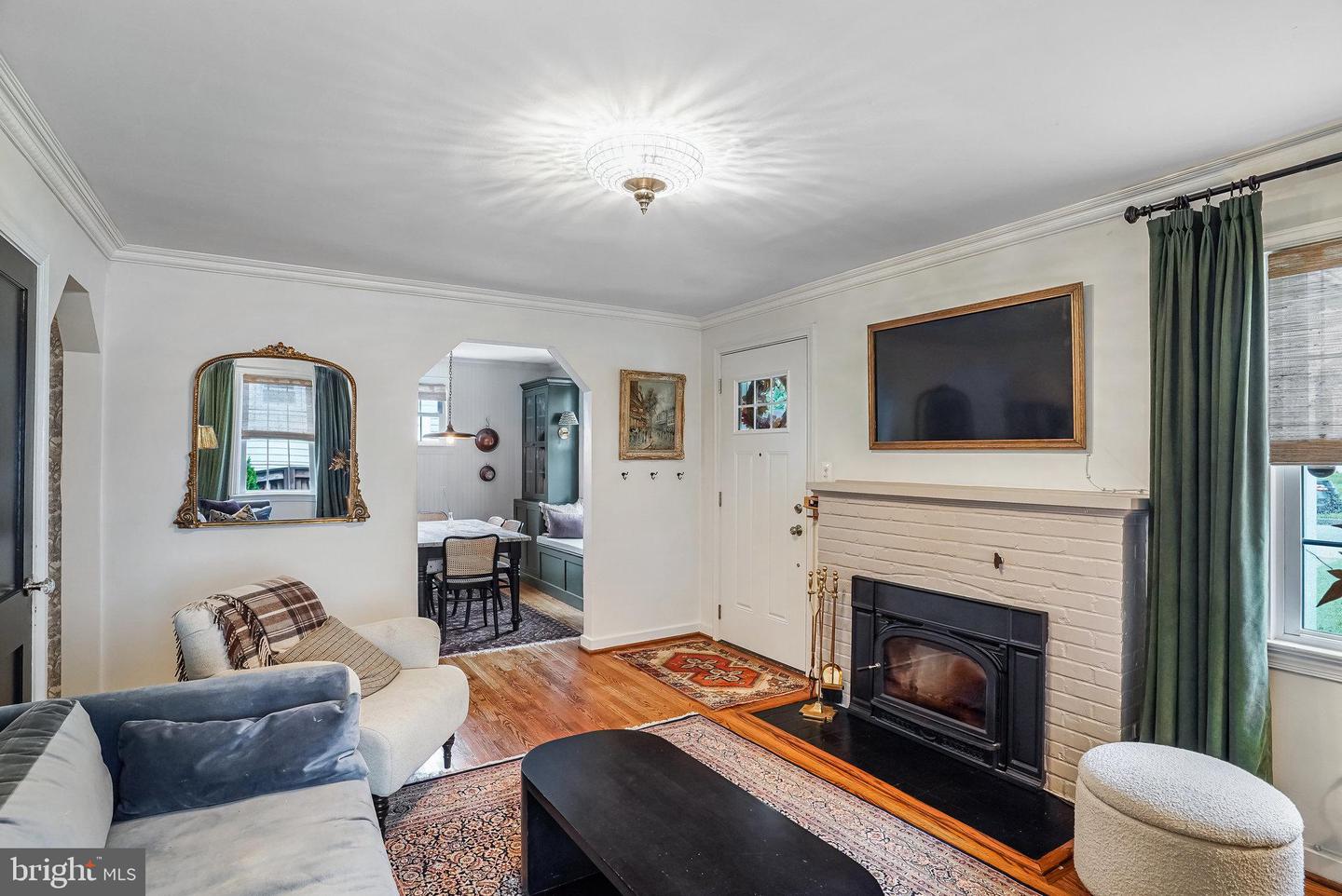 2903 BROOK DR, FALLS CHURCH, Virginia 22042, 3 Bedrooms Bedrooms, 12 Rooms Rooms,2 BathroomsBathrooms,Residential,For sale,2903 BROOK DR,VAFX2269414 MLS # VAFX2269414