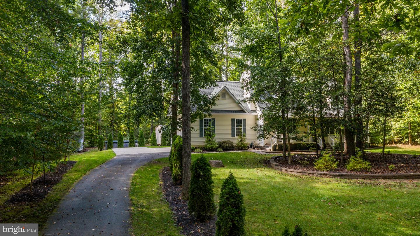 5832 RED FOX DR, SPOTSYLVANIA, Virginia 22551, 3 Bedrooms Bedrooms, ,2 BathroomsBathrooms,Residential,For sale,5832 RED FOX DR,VASP2036494 MLS # VASP2036494