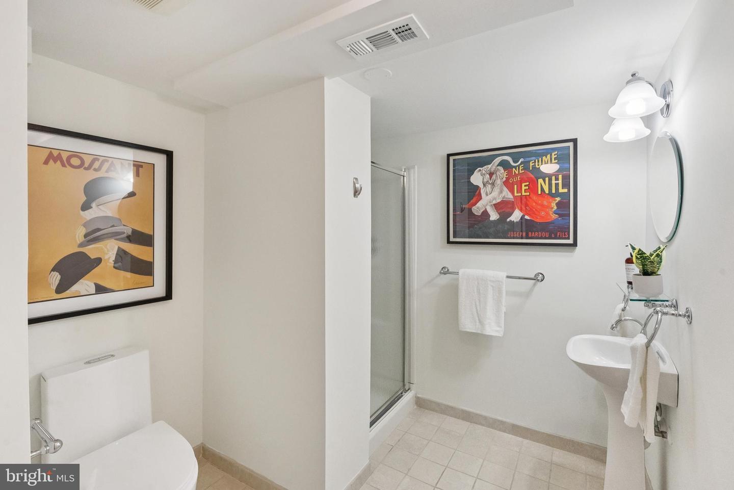 5865 NEBRASKA AVE NW, WASHINGTON, District Of Columbia 20015, 4 Bedrooms Bedrooms, ,3 BathroomsBathrooms,Residential,For sale,5865 NEBRASKA AVE NW,DCDC2224274 MLS # DCDC2224274