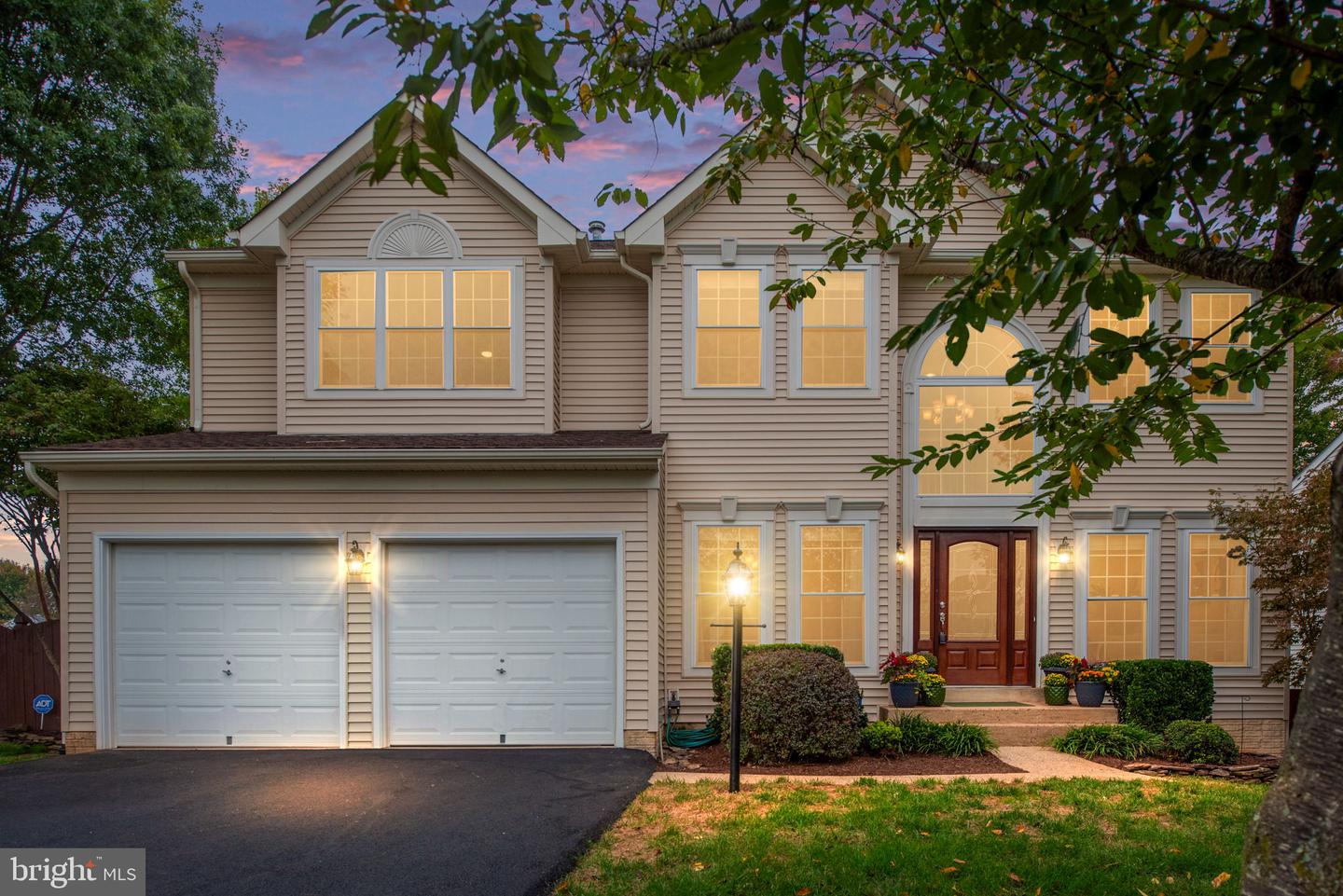 1 STURBRIDGE LN, STAFFORD, Virginia 22554, 6 Bedrooms Bedrooms, ,3 BathroomsBathrooms,Residential,For sale,1 STURBRIDGE LN,VAST2042962 MLS # VAST2042962