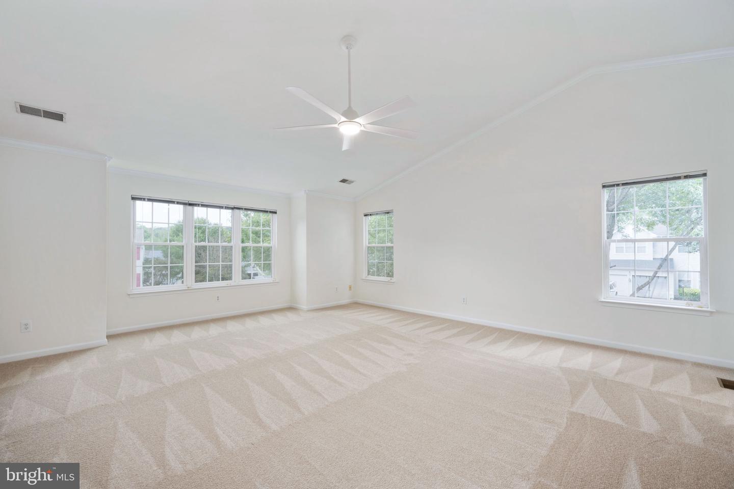 1 STURBRIDGE LN, STAFFORD, Virginia 22554, 6 Bedrooms Bedrooms, ,3 BathroomsBathrooms,Residential,For sale,1 STURBRIDGE LN,VAST2042962 MLS # VAST2042962