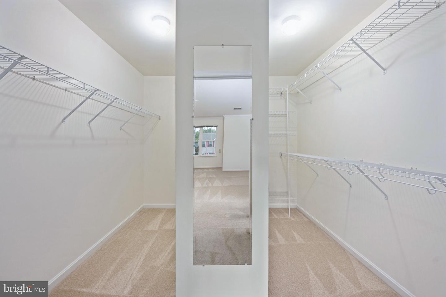 1 STURBRIDGE LN, STAFFORD, Virginia 22554, 6 Bedrooms Bedrooms, ,3 BathroomsBathrooms,Residential,For sale,1 STURBRIDGE LN,VAST2042962 MLS # VAST2042962