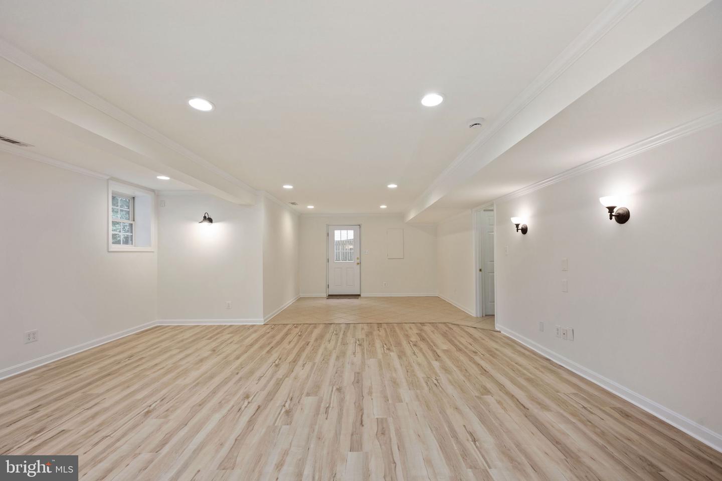 1 STURBRIDGE LN, STAFFORD, Virginia 22554, 6 Bedrooms Bedrooms, ,3 BathroomsBathrooms,Residential,For sale,1 STURBRIDGE LN,VAST2042962 MLS # VAST2042962