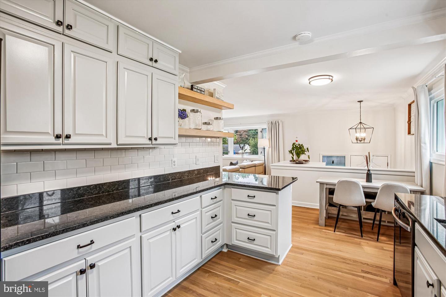 5808 ASH DR, SPRINGFIELD, Virginia 22150, 5 Bedrooms Bedrooms, ,3 BathroomsBathrooms,Residential,For sale,5808 ASH DR,VAFX2269276 MLS # VAFX2269276