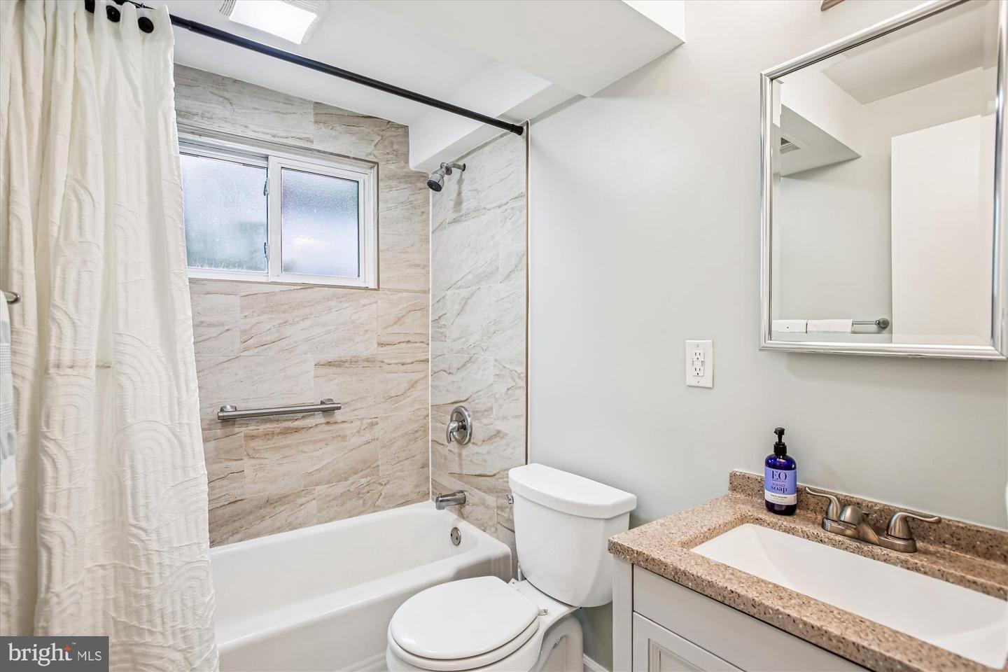 5808 ASH DR, SPRINGFIELD, Virginia 22150, 5 Bedrooms Bedrooms, ,3 BathroomsBathrooms,Residential,For sale,5808 ASH DR,VAFX2269276 MLS # VAFX2269276