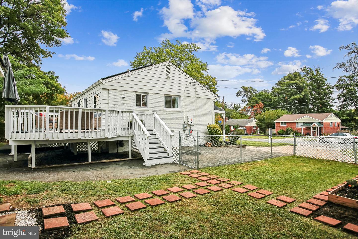 5808 ASH DR, SPRINGFIELD, Virginia 22150, 5 Bedrooms Bedrooms, ,3 BathroomsBathrooms,Residential,For sale,5808 ASH DR,VAFX2269276 MLS # VAFX2269276