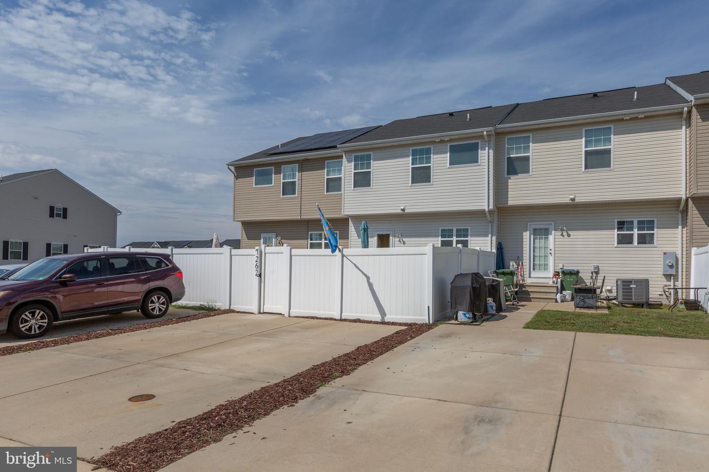 7262 STATESMAN BLVD, RUTHER GLEN, Virginia 22546, 4 Bedrooms Bedrooms, ,3 BathroomsBathrooms,Residential,For sale,7262 STATESMAN BLVD,VACV2008890 MLS # VACV2008890