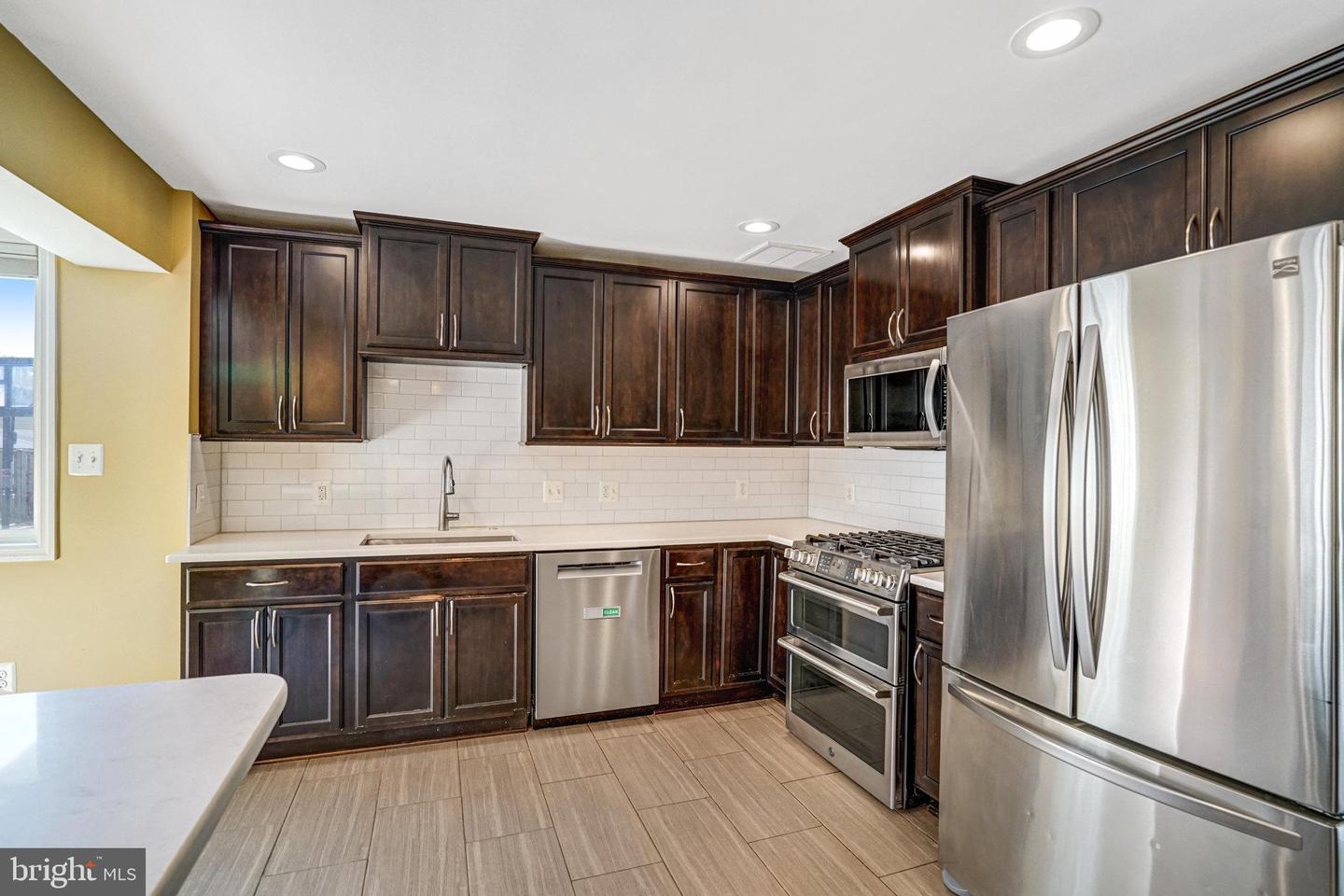 5227 CATHER RD, SPRINGFIELD, Virginia 22151, 8 Bedrooms Bedrooms, 19 Rooms Rooms,5 BathroomsBathrooms,Residential,For sale,5227 CATHER RD,VAFX2269348 MLS # VAFX2269348