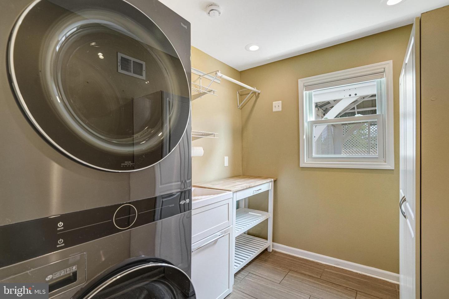 5227 CATHER RD, SPRINGFIELD, Virginia 22151, 8 Bedrooms Bedrooms, 19 Rooms Rooms,5 BathroomsBathrooms,Residential,For sale,5227 CATHER RD,VAFX2269348 MLS # VAFX2269348