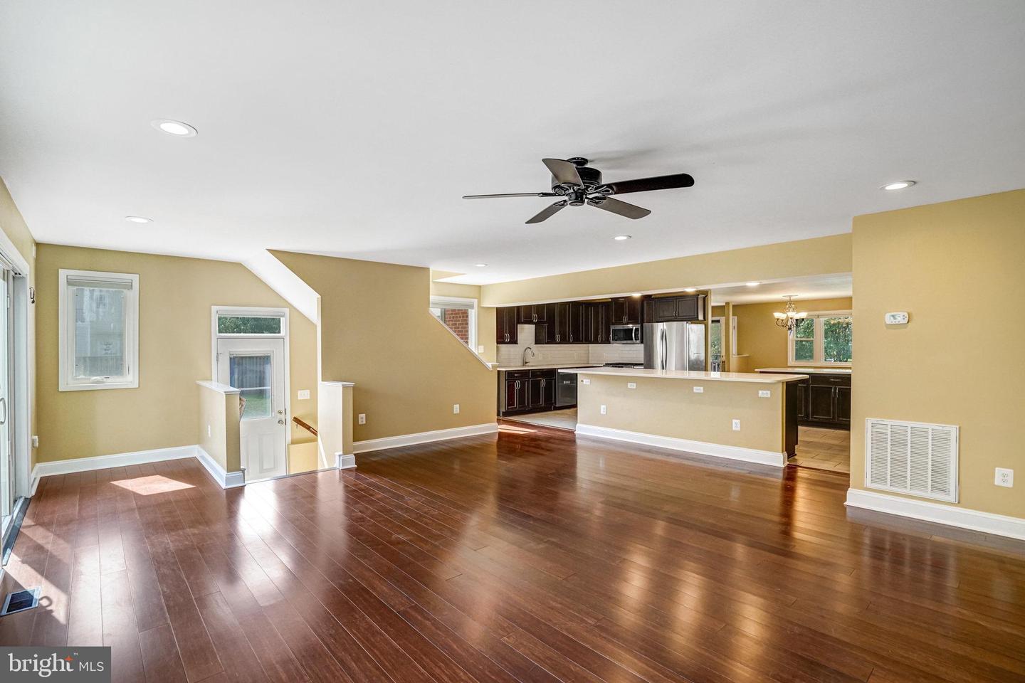 5227 CATHER RD, SPRINGFIELD, Virginia 22151, 8 Bedrooms Bedrooms, 19 Rooms Rooms,5 BathroomsBathrooms,Residential,For sale,5227 CATHER RD,VAFX2269348 MLS # VAFX2269348