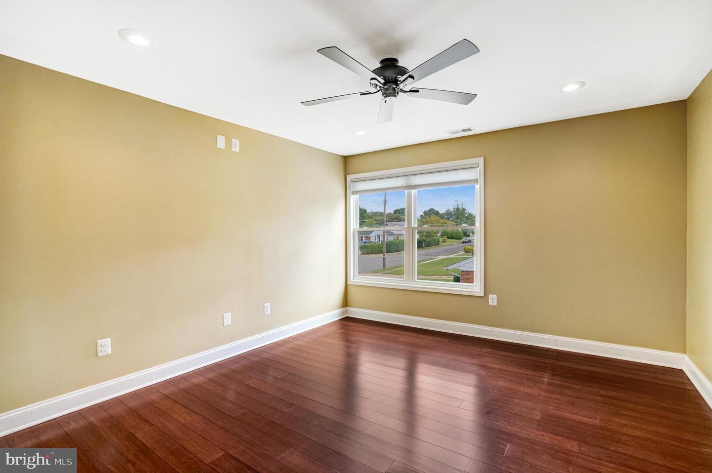 5227 CATHER RD, SPRINGFIELD, Virginia 22151, 8 Bedrooms Bedrooms, 19 Rooms Rooms,5 BathroomsBathrooms,Residential,For sale,5227 CATHER RD,VAFX2269348 MLS # VAFX2269348