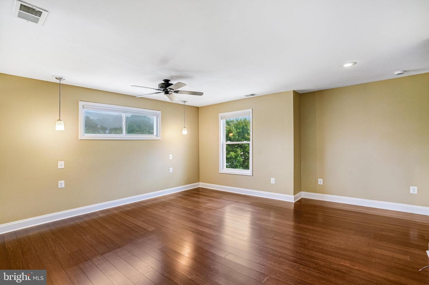 5227 CATHER RD, SPRINGFIELD, Virginia 22151, 8 Bedrooms Bedrooms, 19 Rooms Rooms,5 BathroomsBathrooms,Residential,For sale,5227 CATHER RD,VAFX2269348 MLS # VAFX2269348