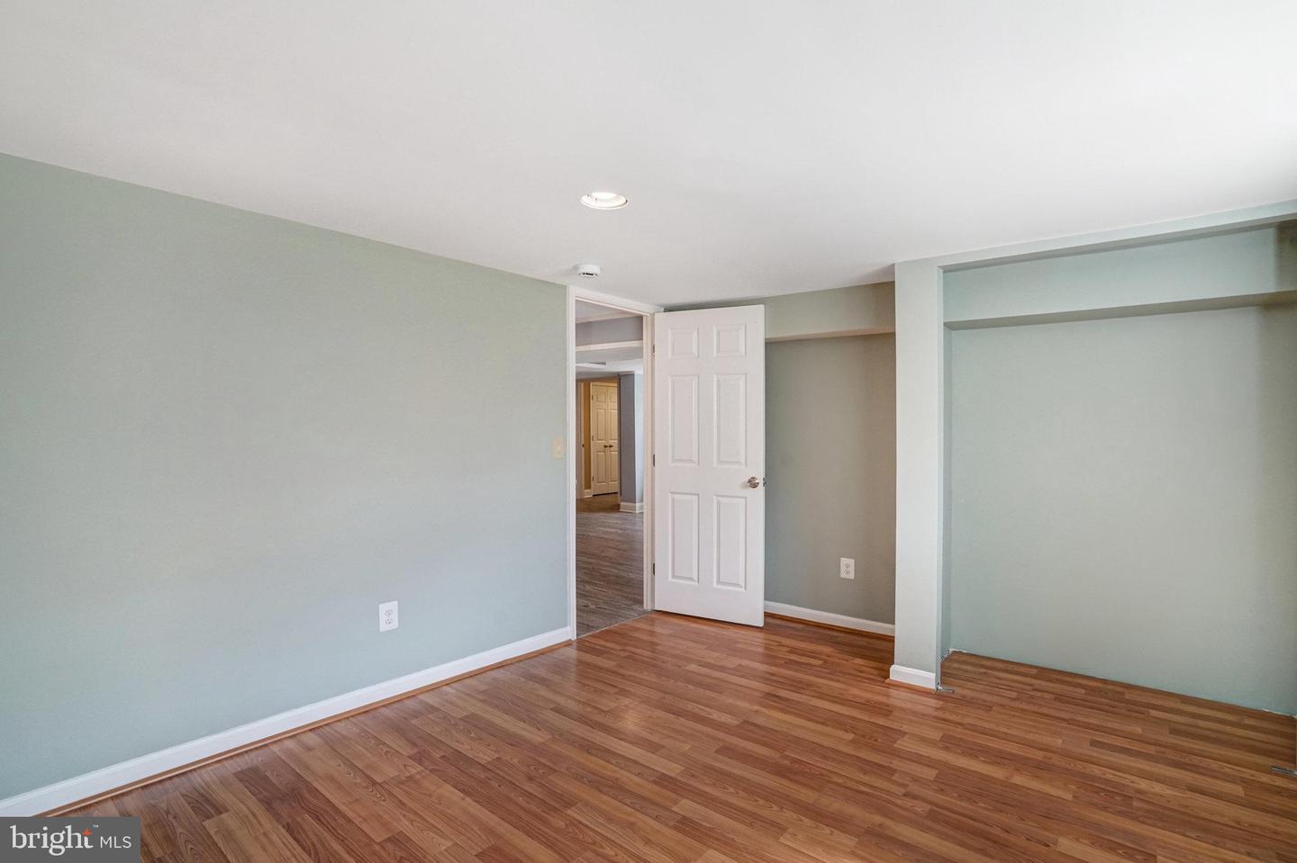5227 CATHER RD, SPRINGFIELD, Virginia 22151, 8 Bedrooms Bedrooms, 19 Rooms Rooms,5 BathroomsBathrooms,Residential,For sale,5227 CATHER RD,VAFX2269348 MLS # VAFX2269348