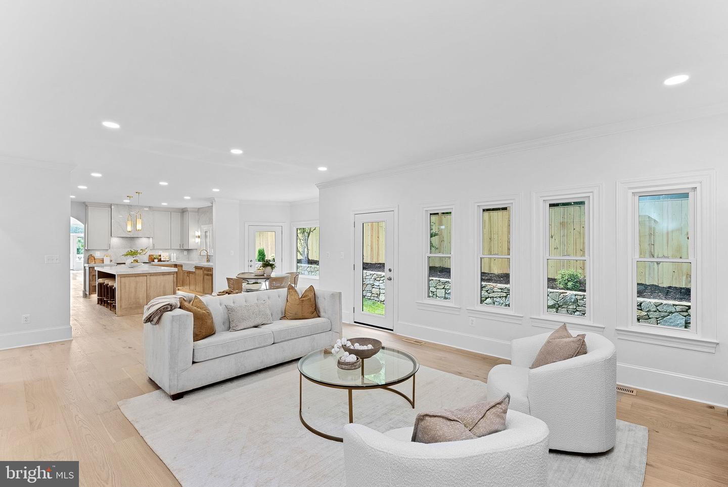 6121 LONG MEADOW RD, MCLEAN, Virginia 22101, 6 Bedrooms Bedrooms, ,8 BathroomsBathrooms,Residential,For sale,6121 LONG MEADOW RD,VAFX2269456 MLS # VAFX2269456