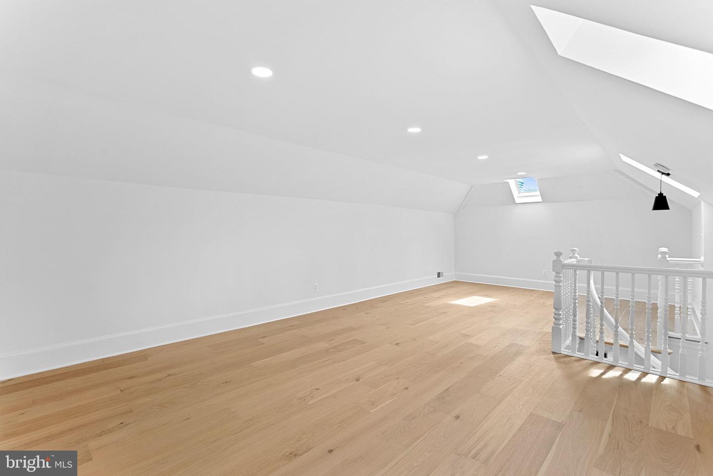 6121 LONG MEADOW RD, MCLEAN, Virginia 22101, 6 Bedrooms Bedrooms, ,8 BathroomsBathrooms,Residential,For sale,6121 LONG MEADOW RD,VAFX2269456 MLS # VAFX2269456