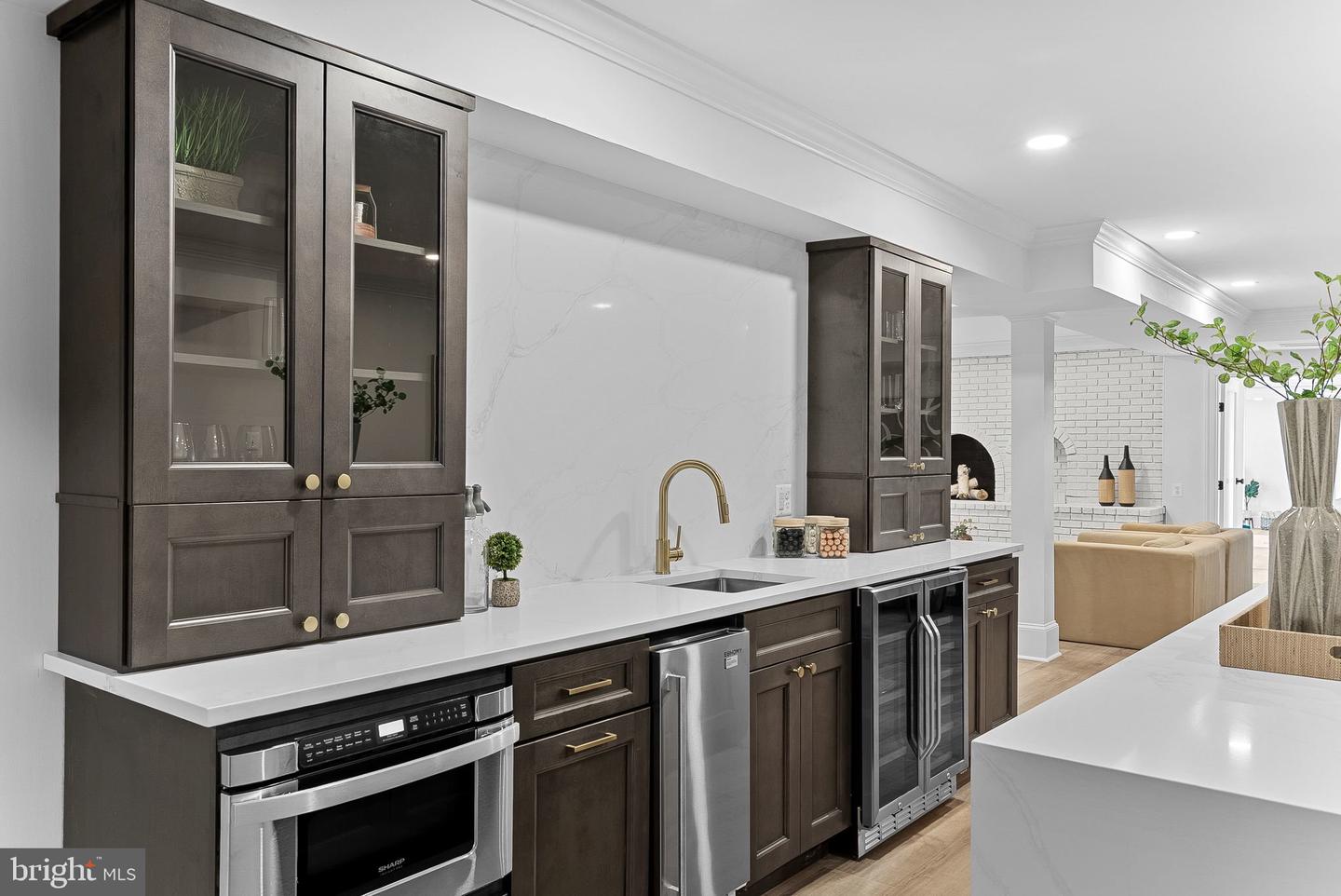 6121 LONG MEADOW RD, MCLEAN, Virginia 22101, 6 Bedrooms Bedrooms, ,8 BathroomsBathrooms,Residential,For sale,6121 LONG MEADOW RD,VAFX2269456 MLS # VAFX2269456