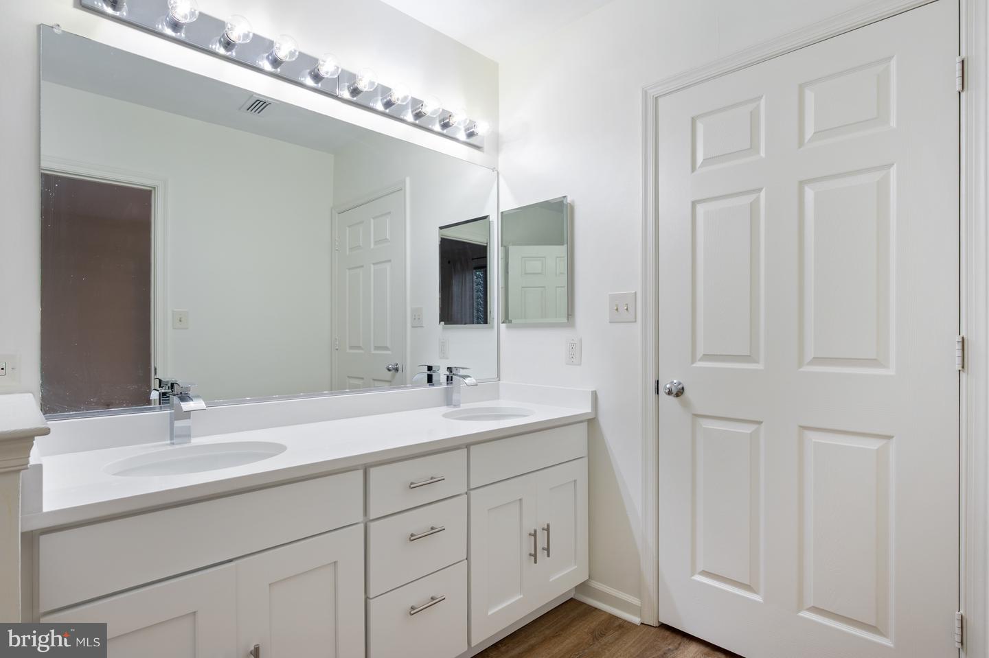 20320 BEECHWOOD TER #202, ASHBURN, Virginia 20147, 2 Bedrooms Bedrooms, ,1 BathroomBathrooms,Residential,For sale,20320 BEECHWOOD TER #202,VALO2107698 MLS # VALO2107698
